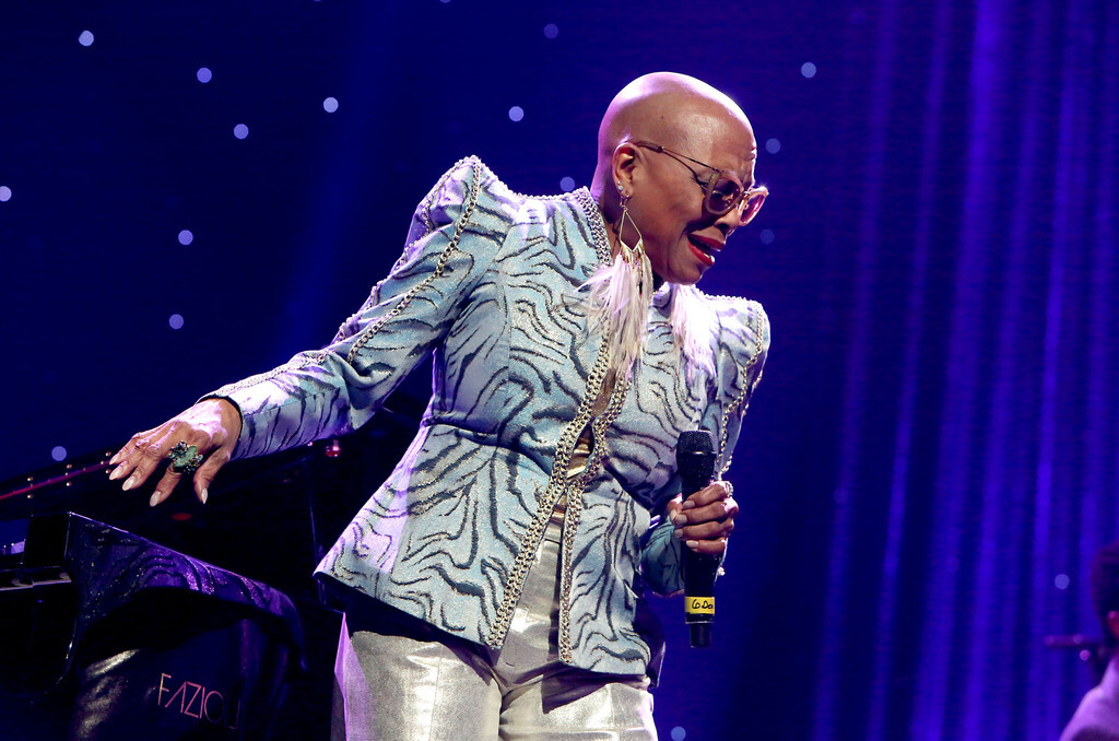 Dee Dee Bridgewater with Helen Sung